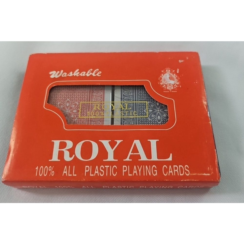 Vintage 2 Pack of Royal Playing Cards in Case 100% Plastic Washable Waterproof
